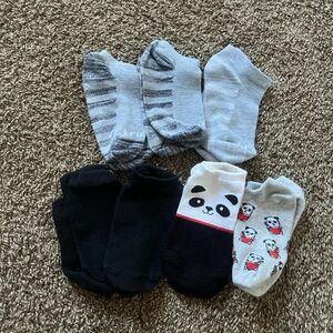 Assorted Women’s Ankle Socks